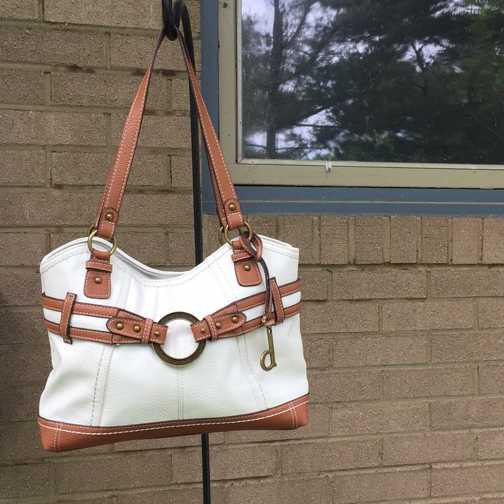 NWOT B.O.C. Purse beautiful!